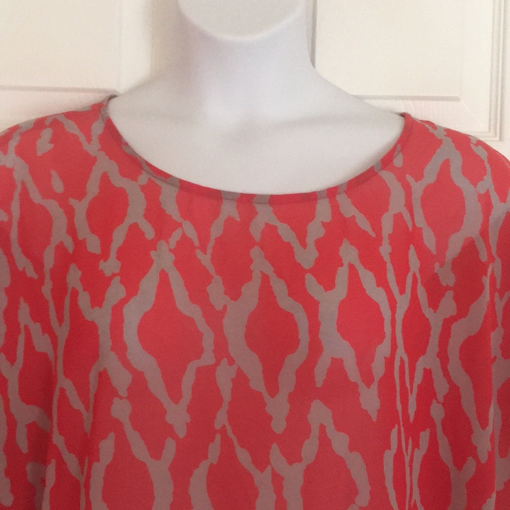Bobeau Plus Box Sheer Top